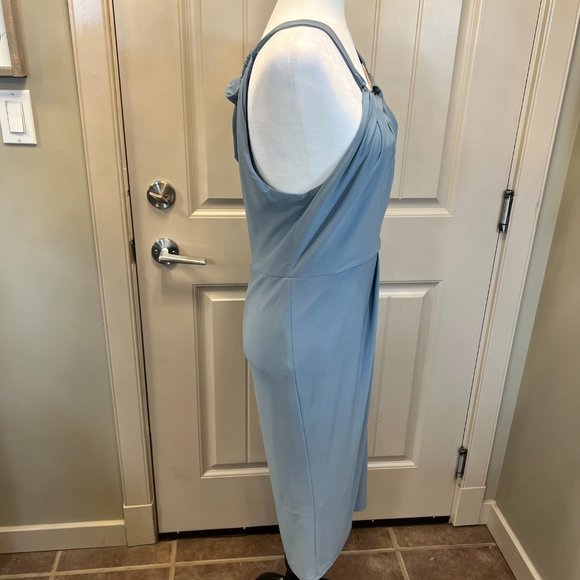 Le Chateau Ladies Dress - Picture 4 of 6